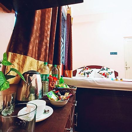 Jo'Stel Amber Hotell Durgāpur Exteriör bild